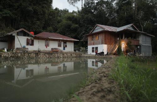 Rinding Batu House | Mama Tia Family Homestay