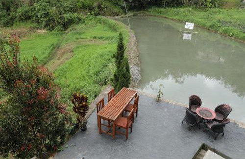 Rinding Batu House | Mama Tia Family Homestay