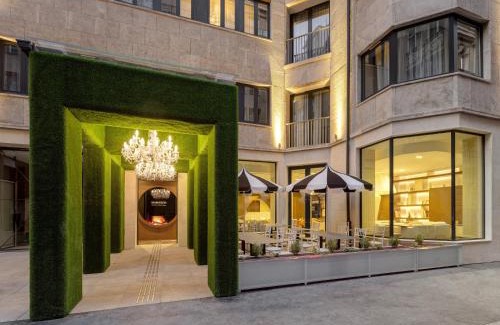 Belvaros - Lipotvaros Hotel | Mamaison Hotel Chain Bridge Budapest