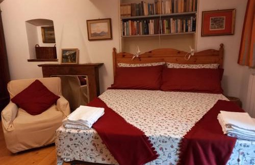 Velva Apartment | Mamatroco 2