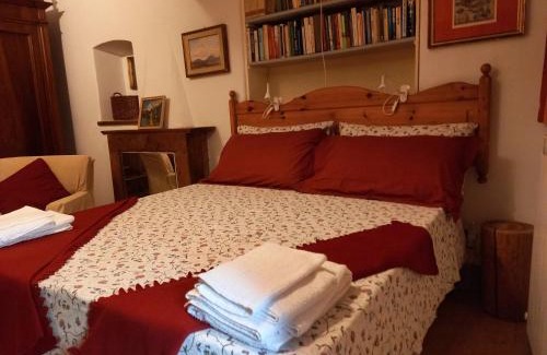 Velva Apartment | Mamatroco 2