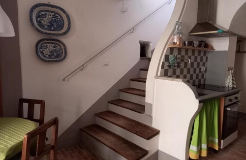 Velva Apartment | Mamatroco