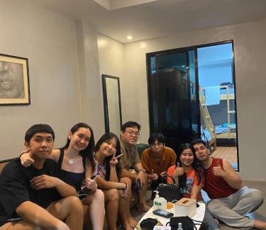 Tagbilaran Apartment | Mamay's Place Barkada Room