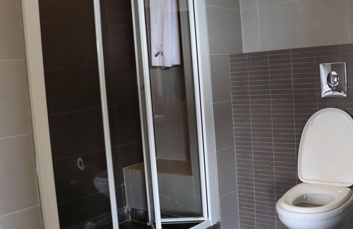 Monrovia Resort | Mamba Point Hotel