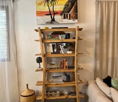 Mwanza House | Mambo & Jambo Homestay