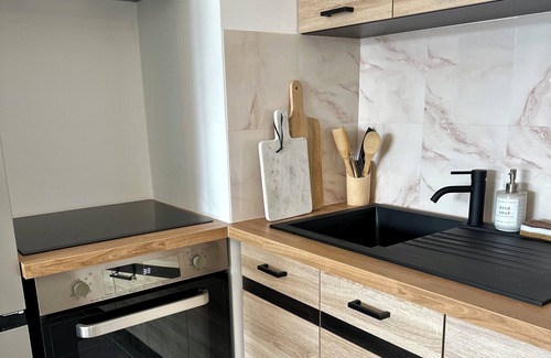 Annemasse Apartment | MAMCosy - Best place - At the Station | Geneva Access 15'– Bright & Modern Stay"