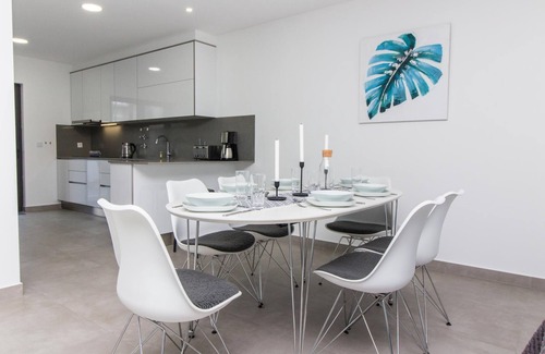 Pera Villa | Mamma Mia House | Sea View & Pool and Garden & BBQ