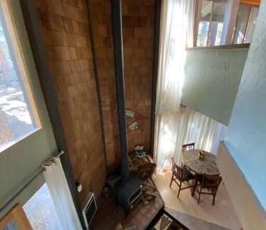 Mammoth Lakes Apartment | Mammoth Awesome Location-1 min to Shuttles & Food! TOML-CPAN-11402