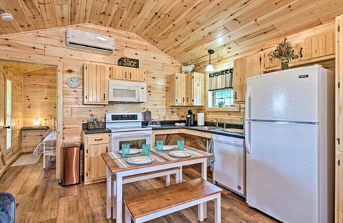Mammoth Cave Cabin | Mammoth Cave Cabin Rentals 3 - 12.8 miles from Mammoth Cave National Park