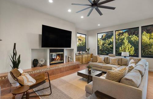 Sedona House | Mammoth Rock Splendor Family Home-Close to town, Huge Spa & Game Room