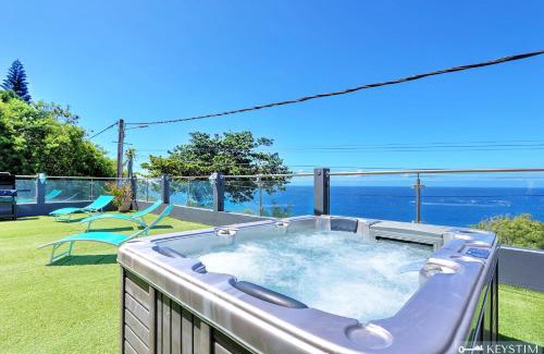 Grande Anse Apartment | Mamour Lataniers - Jacuzzi - Grande Anse