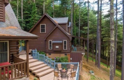 Valle Crucis Cabin | Mams Refuge at Heritage Hill