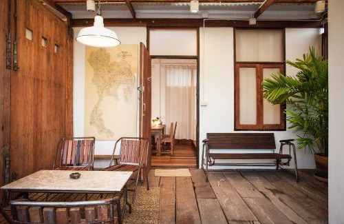 Talat Noi Hotel | Mana Craft Stay
