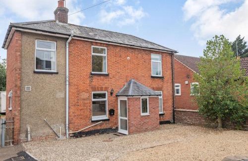 Loddon House | Manager's Cottage