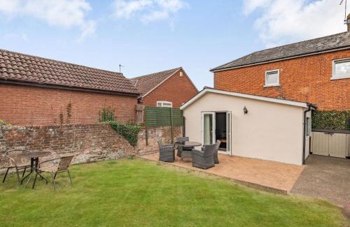 Loddon House | Manager's Cottage