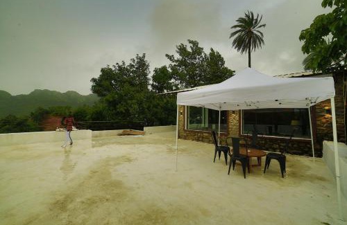 Mount Abu Villa | Manak Villa - Luxury 3BHK - Mount Abu by StayMonkey