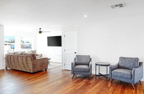 Tucson House | Manassas Place