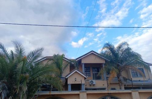 Gaborone Bed & Breakfast | Manasseh Bed & BreakFast Gabs North