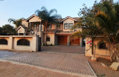 Gaborone Bed & Breakfast | Manasseh Bed & BreakFast Gabs North