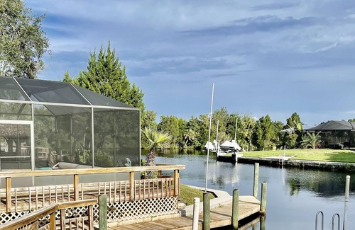 Springs at Kings Bay House | Manatee Villa- Entire Waterfront Home with Pool - Long term Rental