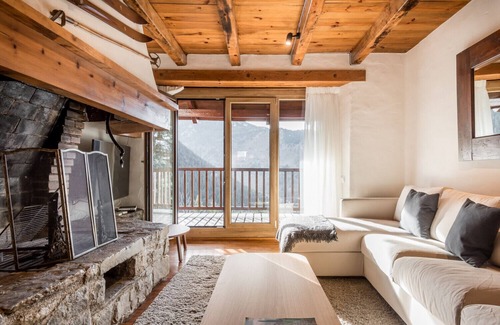 Baqueira Apartment | Manaud by Totiaran