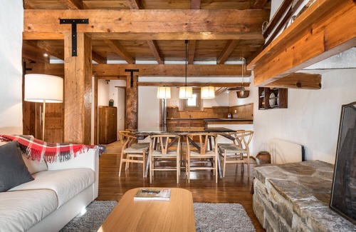 Baqueira Apartment | Manaud by Totiaran