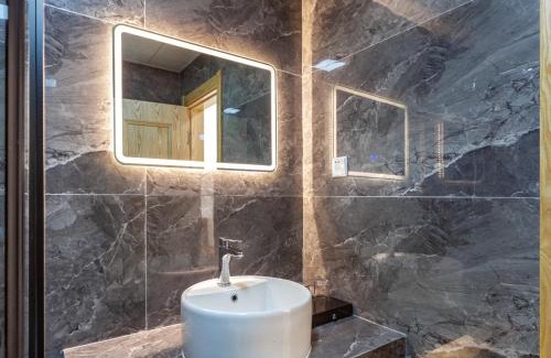 Xinzhou Hotel | ManBuYunDuan.Theme Inn