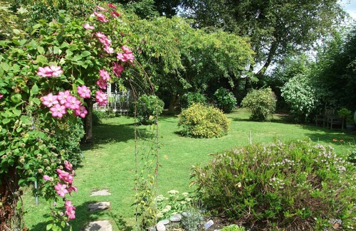 Lampeter Velfrey Cottage | Manchester House, Narberth
