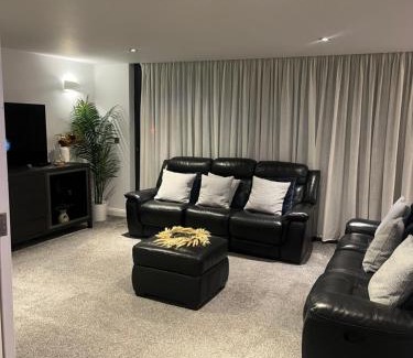 Trafford Villa | Manchester's hidden gem