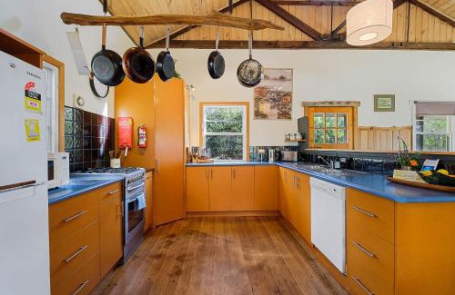 Alonnah House | Mandala Bruny Island