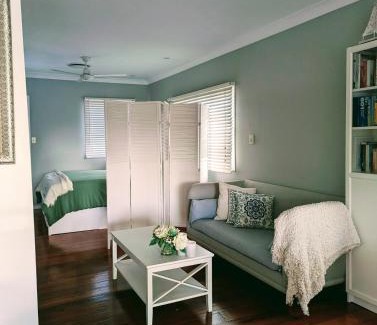 Brighton House | Mandalay By The Sea - 2 bed 1 bath