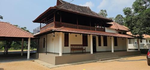 Pala Villa | Mandapathil Heritage Home & Party Hall