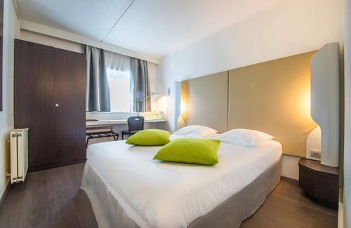 Senningerberg Hotel | Mandarina Luxembourg Airport Hotel