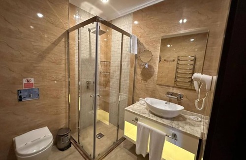 Azerbaijan Hotel | MandarinnART Hotel