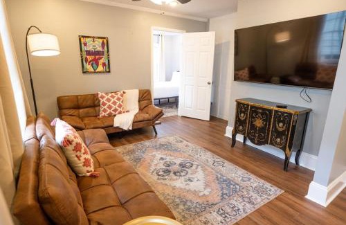 Saint Roch House | Mandeville Creole Cottage upper and lower