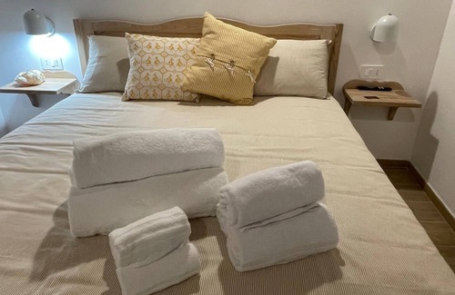 Usini Bed & Breakfast | Mandrire B&B, relaxation a few kilometers from the most beautiful beaches of Sardinia.