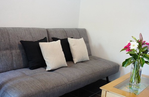 Greenfields House | Mandurah cozy holiday self contained granny flat