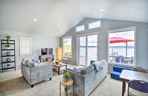 Bremerton House | Manette Waterfront Kayak the Bay and Walk to Town!