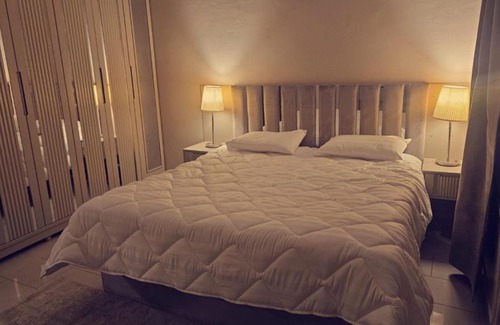 Mangaf Apartment | Mangaf Kuwait Family Venus Flat- Beach access