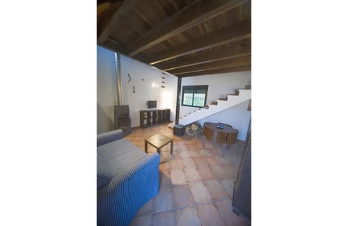 El Almendro Cottage | Manganese House - La Mina Rural
