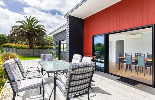Mangawhai Heads House | Mangawhai Monarch - Mangawhai Heads Holiday Home