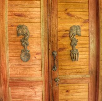 Pinnawala Resort | Mangi's Tranquil Bangalows