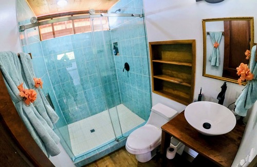 Isla Solarte Cabin | Mango EcoLodge - Where the Caribbean Sea meets the tropical rainforest!