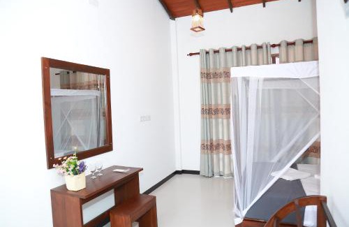Dickwella Hotel | Mango Shade