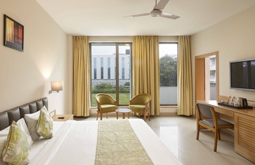 Kopar Khairane Hotel | Mango Suites Select Mahape