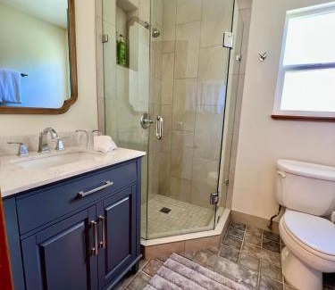 Kailua-Kona Bed & Breakfast | Mango Sunset Bed and Breakfast