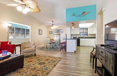 Anna Maria House | Mangoes on Magnolia