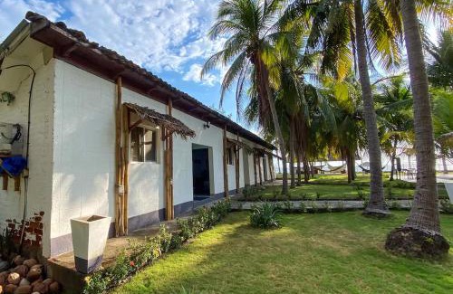 Mizata House | Mangomar Beach House