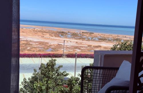 El Gouna Apartment | Mangroovy Seafront condo - Great Kite Surfing