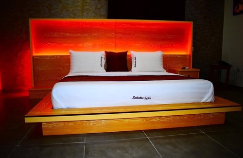Ajah Hotel | Manhattan Apple Hotel Lekki